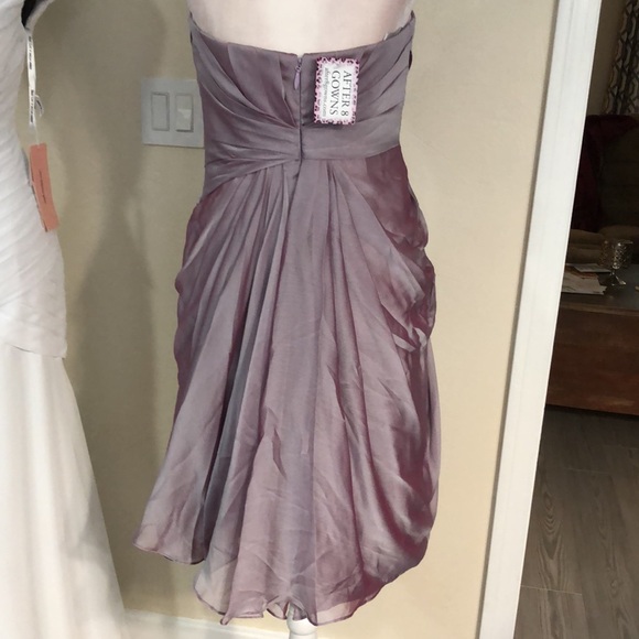 Vertical ruffles/gathers sleeveless knee l… - Picture 4 of 11